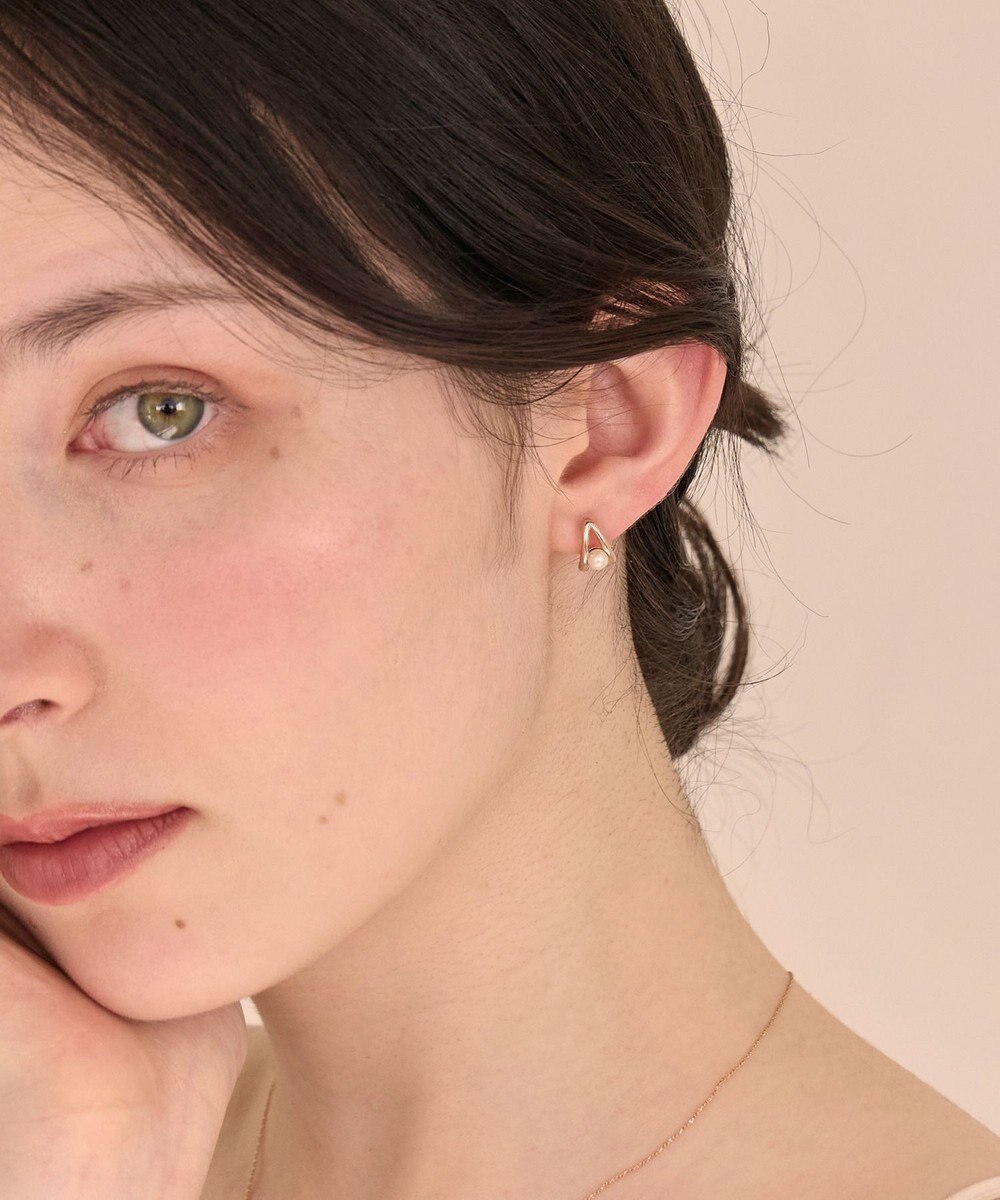 Phoebe 〈金属アレルギー対応〉ドロップパールセラミックポストピアス 