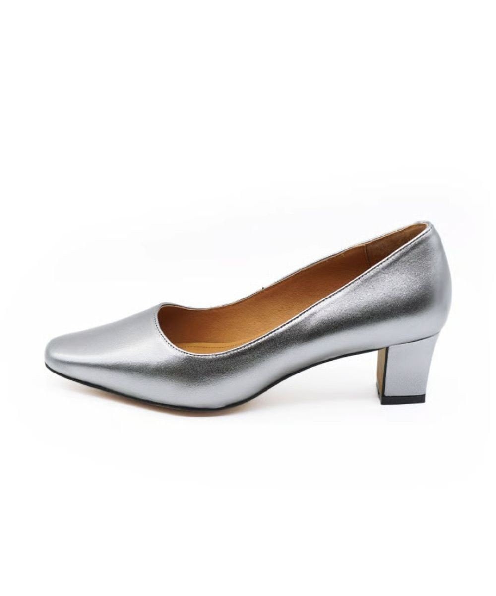 APOM スクエアトゥプレーンパンプス50 