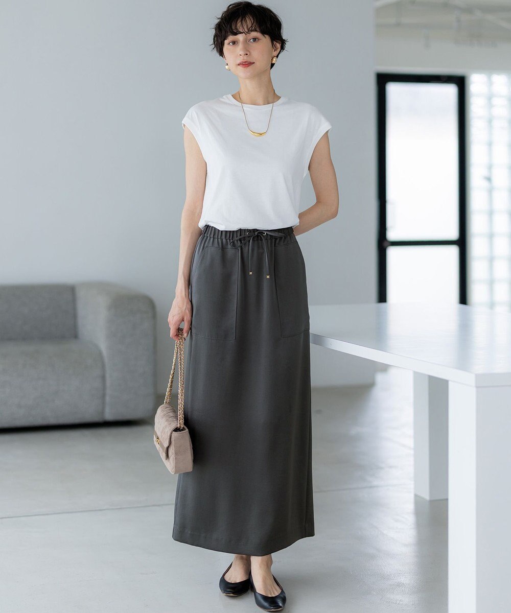 23区 【撥水加工/洗える】スムースサテン Iライン スカート 