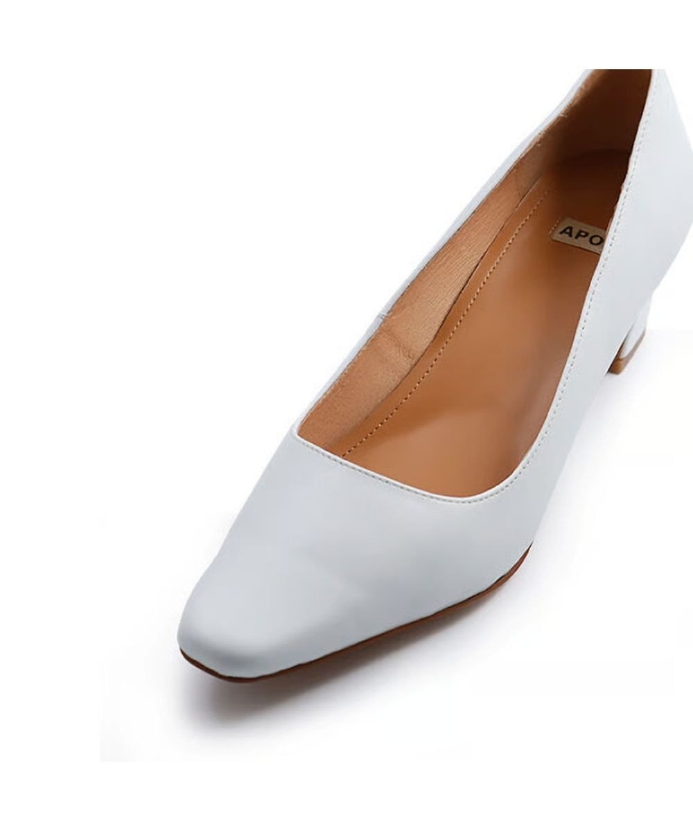 APOM スクエアトゥプレーンパンプス50 