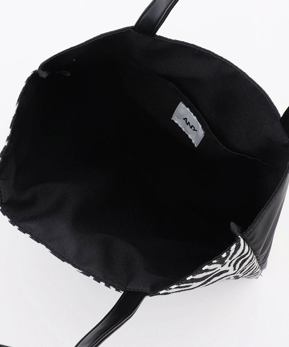 ANY 【A4サイズ収納可】ゼブラジャガード柄トートバッグ 