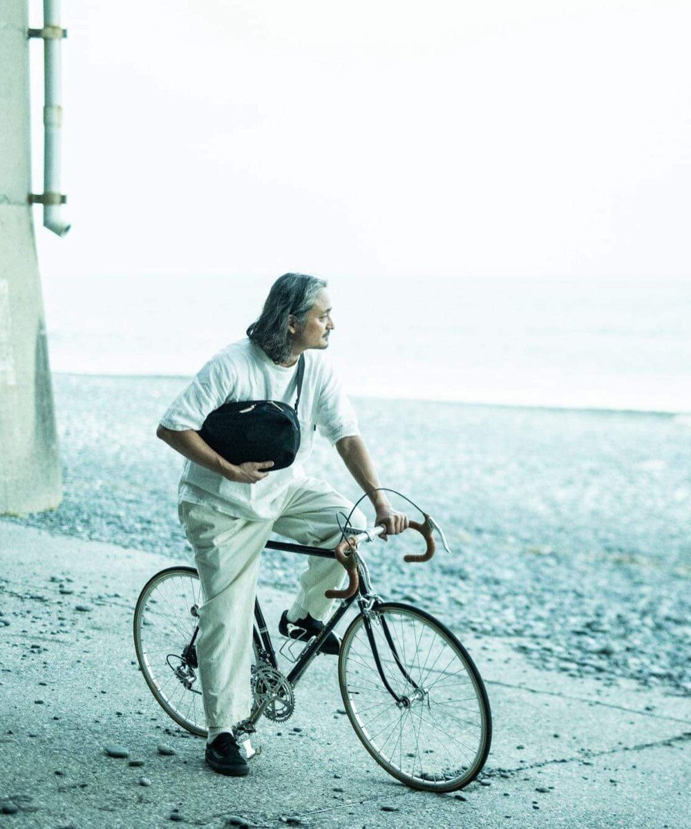 NIZYU KANO FUKUI SIWAナイロンボディバッグ Mサイズ 