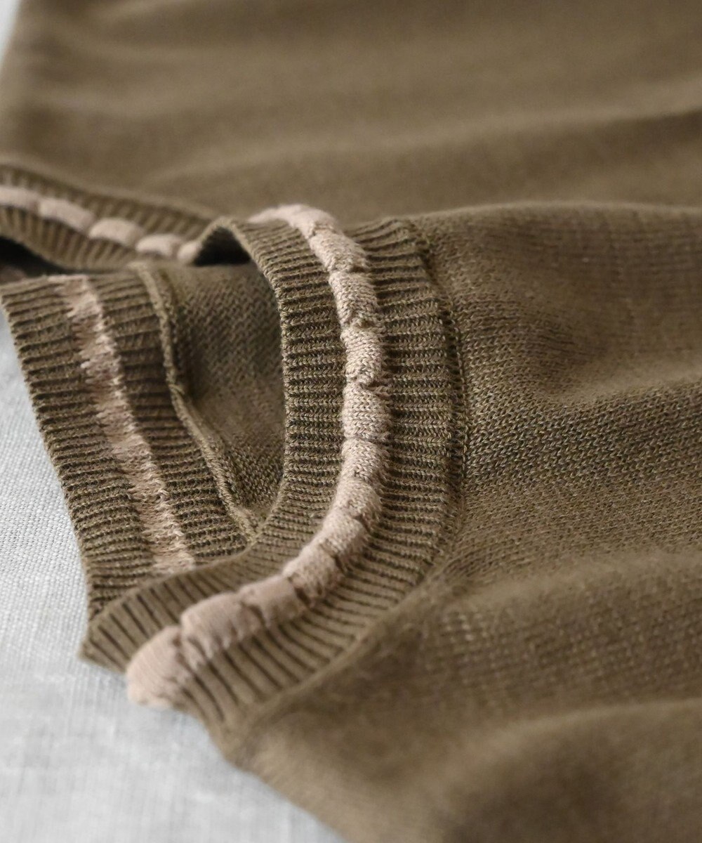 muuc 〈細番手の高級綿糸コットンコーマ糸〉〈洗練された繊維の滑らかな肌触り〉〈お家で洗えるニット〉模様編み ポピーの花リンクス編み ノースリーブブルオーバー 