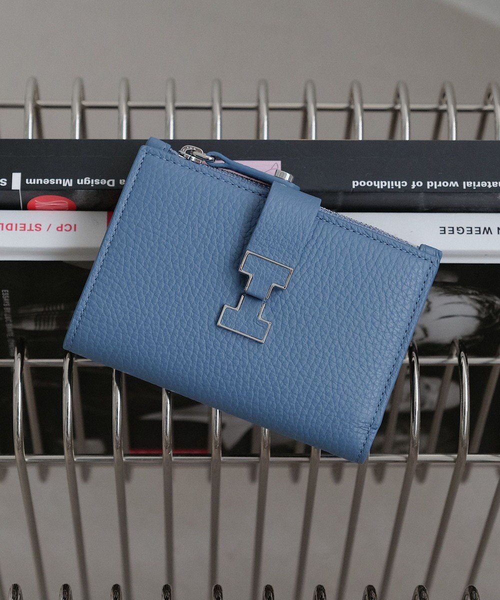 IACUCCI アバ ハーフウォレット CERVO 