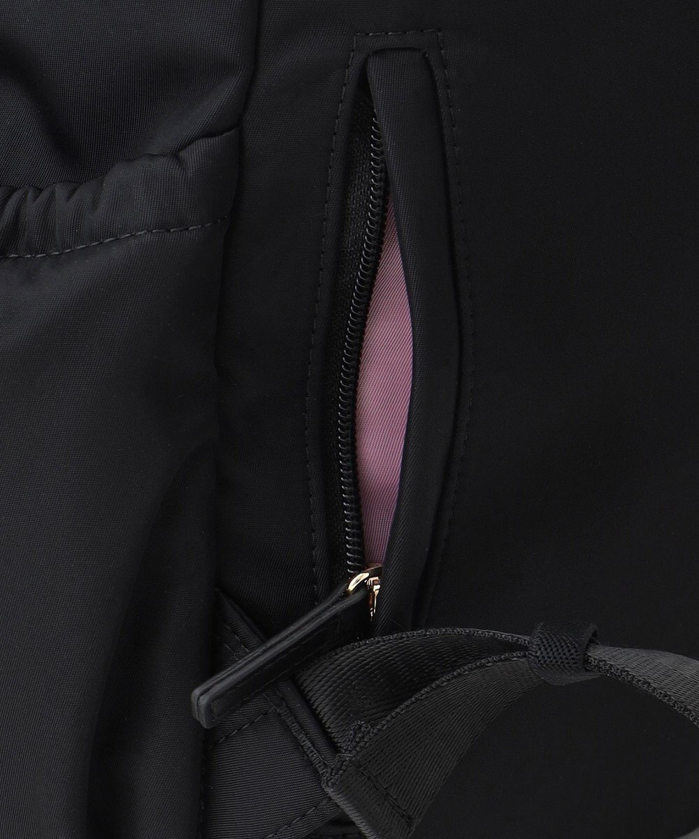 TOCCA 【WEB＆一部店舗限定】【A4サイズ対応・環境に優しい素材】COLLINA BACKPACK 13ポケット バックパック 