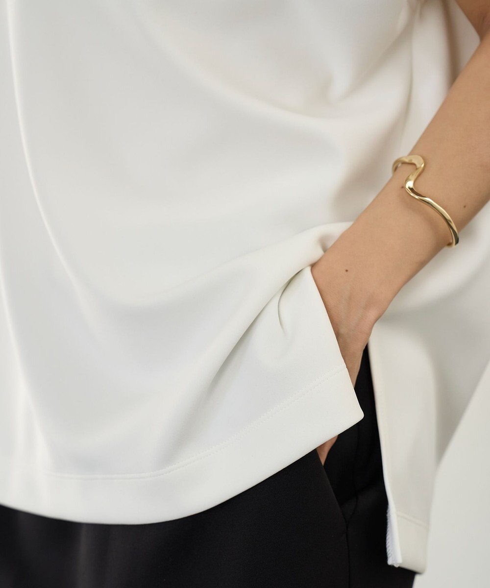 UNFILO BEAUTY FORM JERSEY Light キーネックトップス 