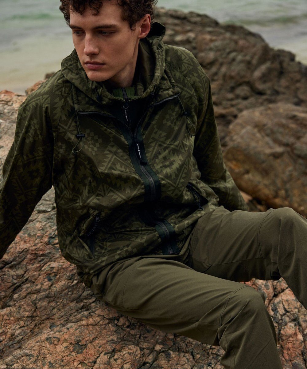 JOSEPH ABBOUD MOUNTAIN 【UNISEX】ポケッタブル ネイティブモチーフリップブルゾン 