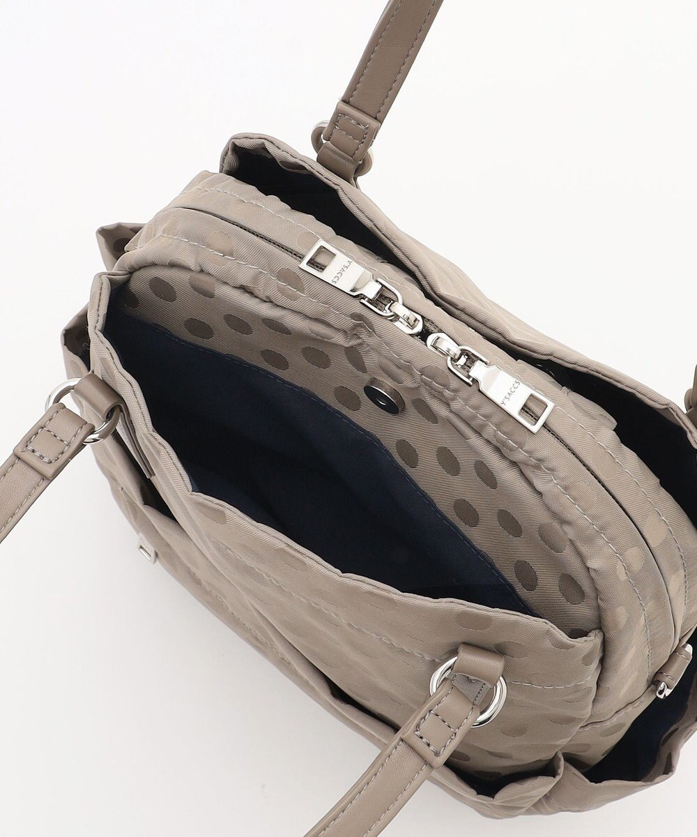 Y'SACCS ドットジャガードポーチ付きリュックサック 