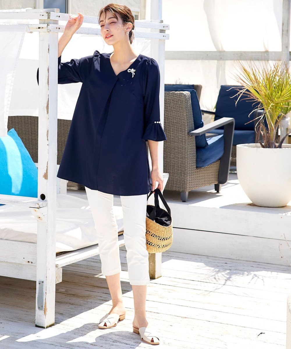 Tiaclasse 【洗える】タックフレアパール付き袖チュニックブラウス 