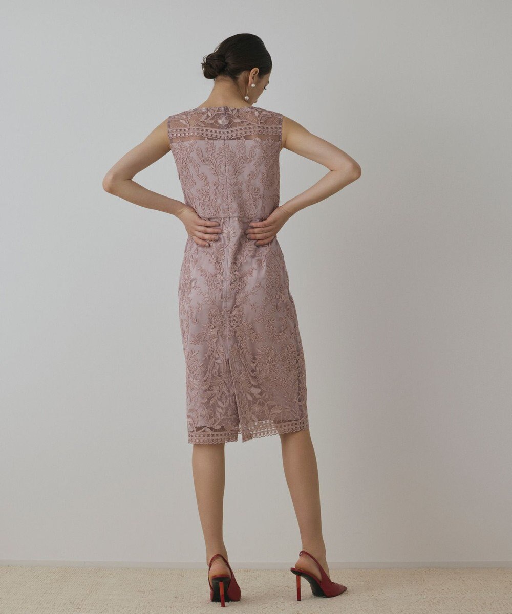 GRACE CONTINENTAL コ－ド刺繍タイトドレス 