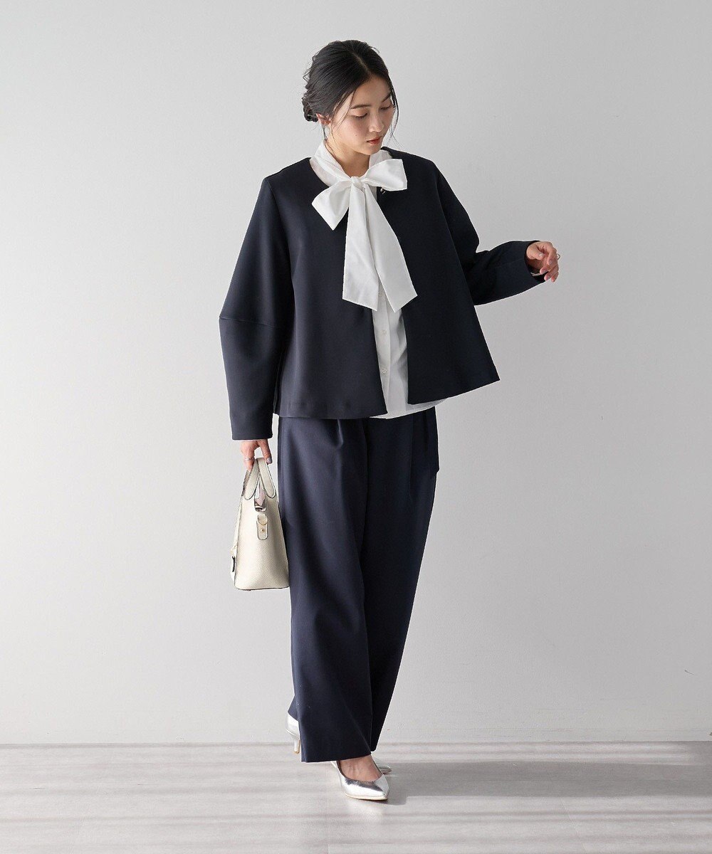 YECCA VECCA ベルト付きカーヴィーパンツ 