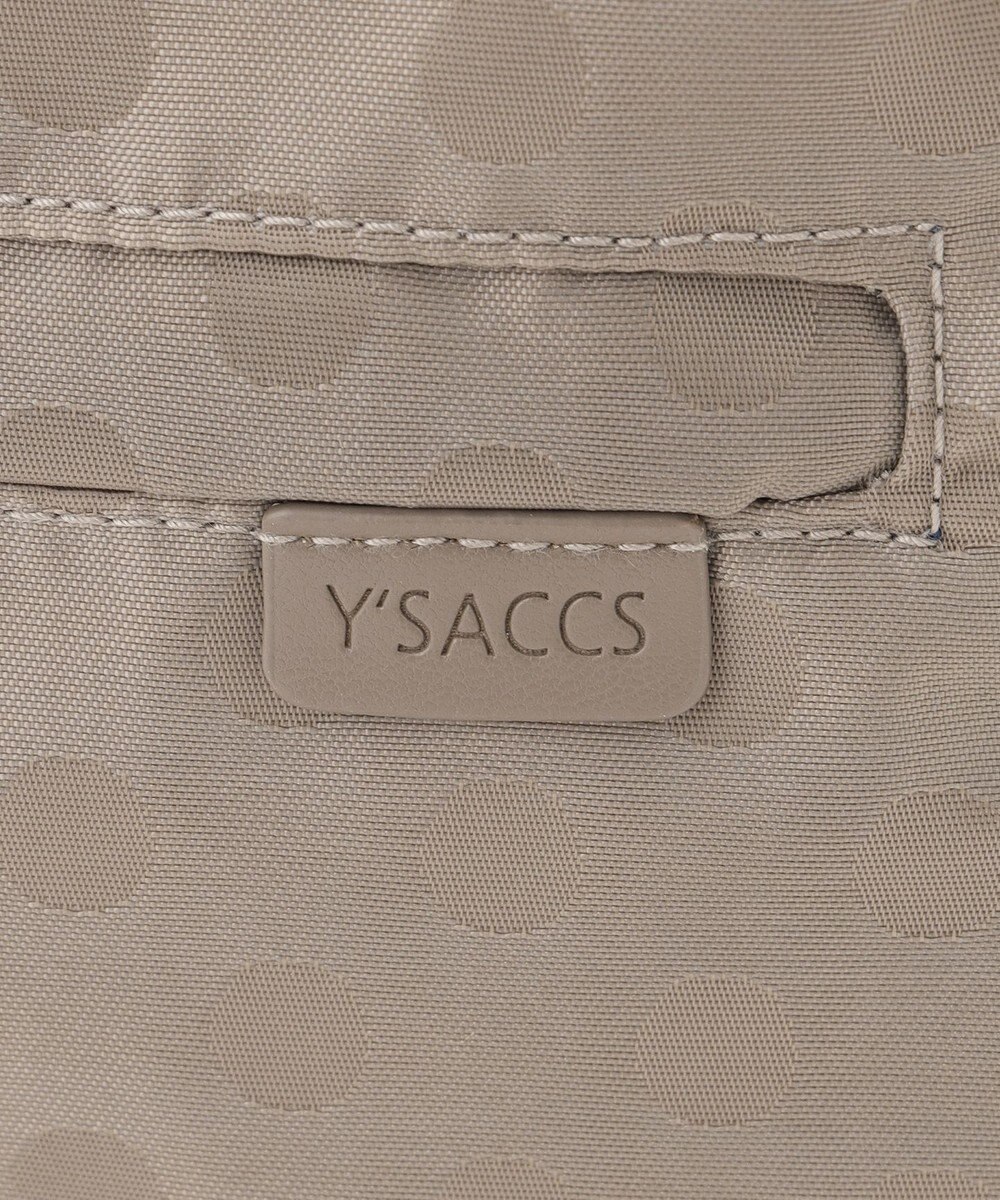 Y'SACCS ドットジャガードポーチ付きリュックサック 