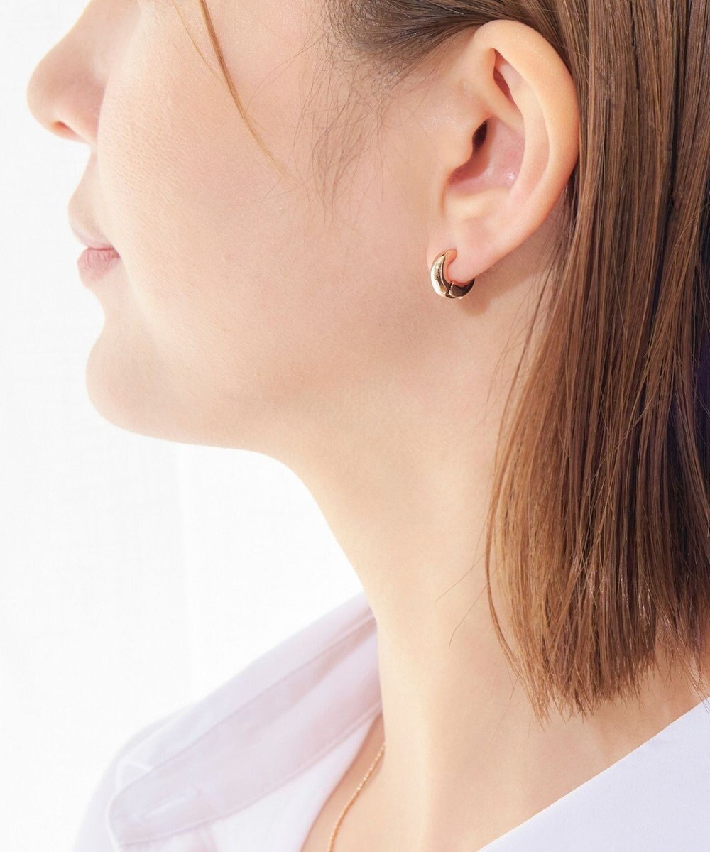 Phoebe 【金属アレルギー対応】シンプルフープスナップイヤリング　シャンパンゴールド 