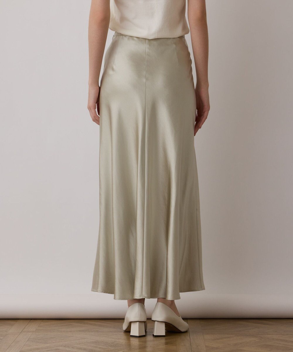 GRACE CONTINENTAL サテンストレッチイージースカート 