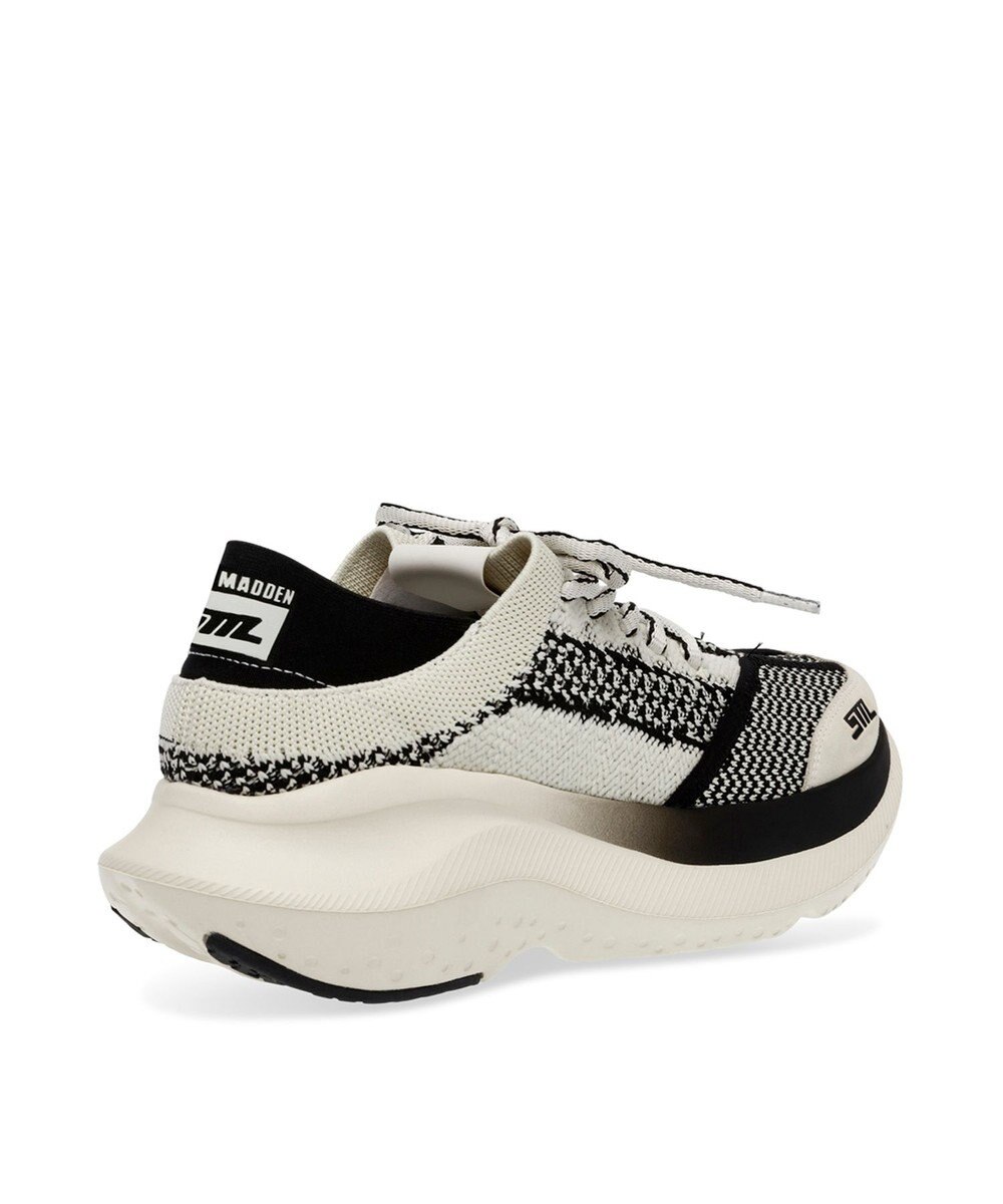 STEVE MADDEN ELEVATE 3 パフォーマンススニーカー 