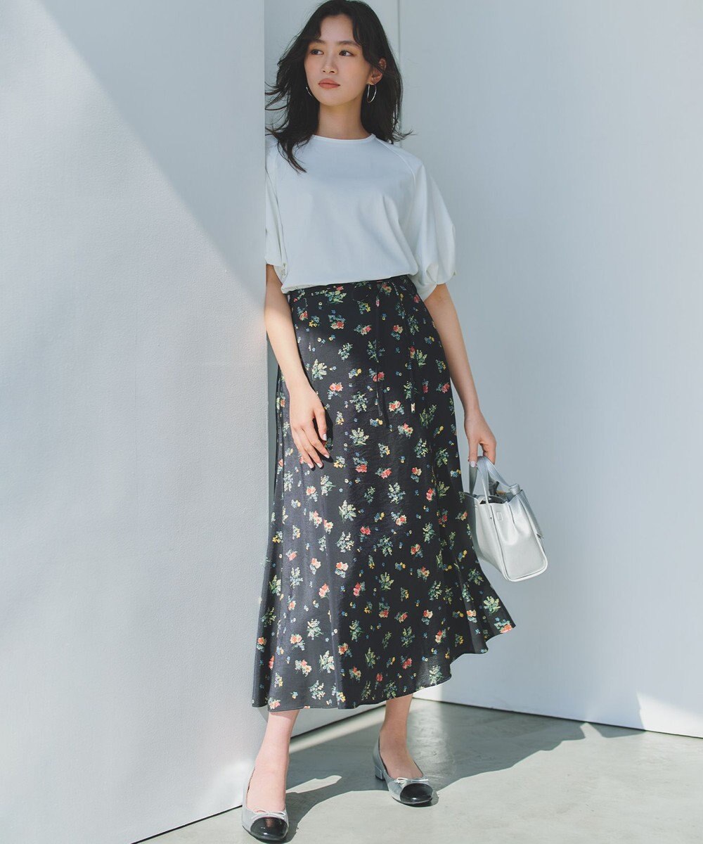 組曲 S 【先行予約】クラッシックフラワープリント フレアスカート 