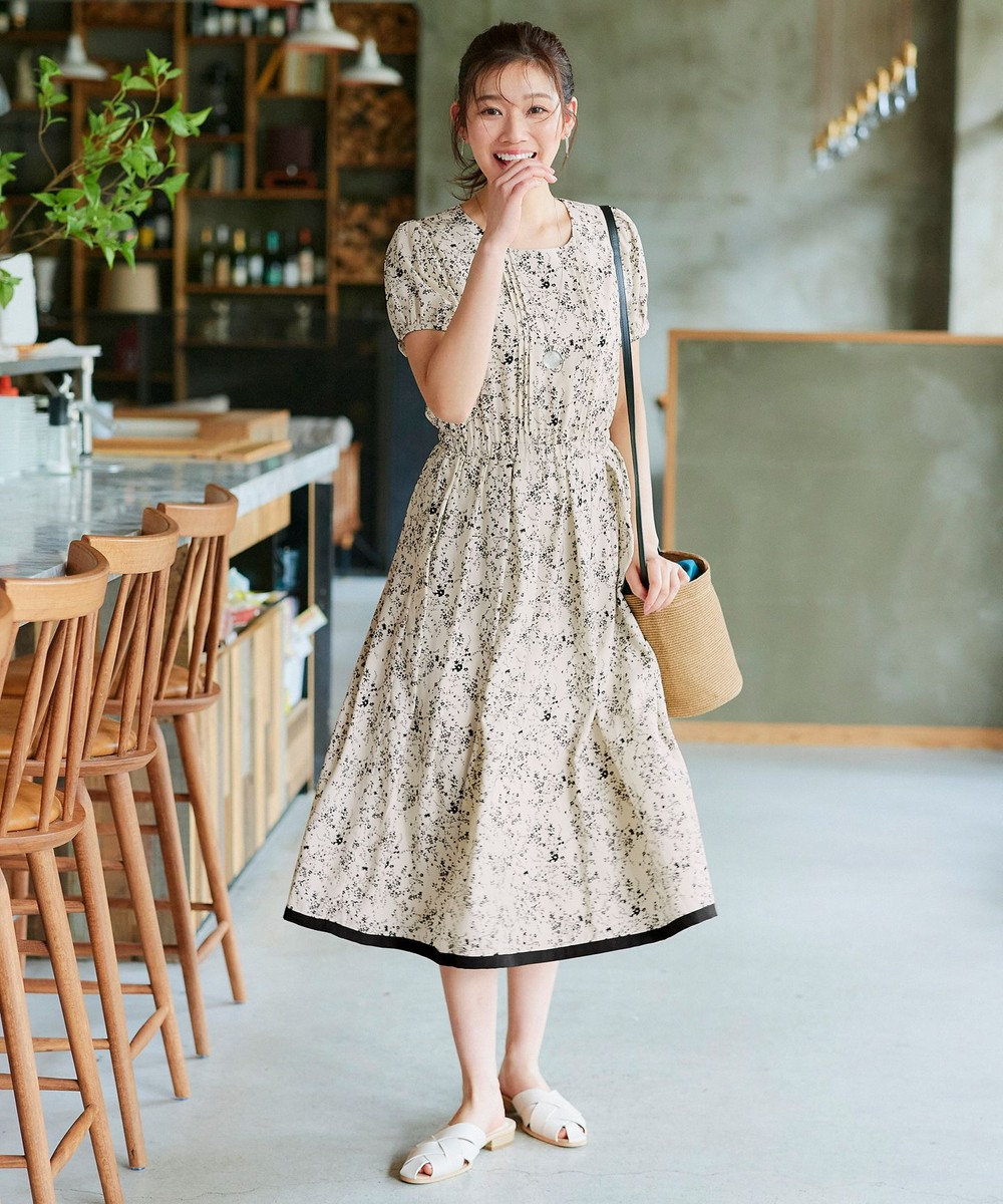 Tiaclasse 【袖が選べる・洗える】配色モノクロ花柄ワンピース 