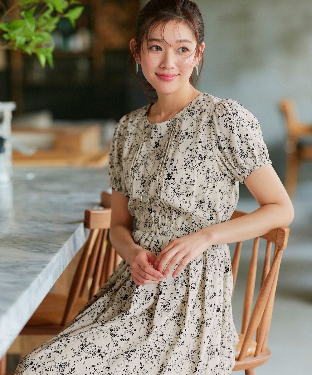 Tiaclasse 【袖が選べる・洗える】配色モノクロ花柄ワンピース 