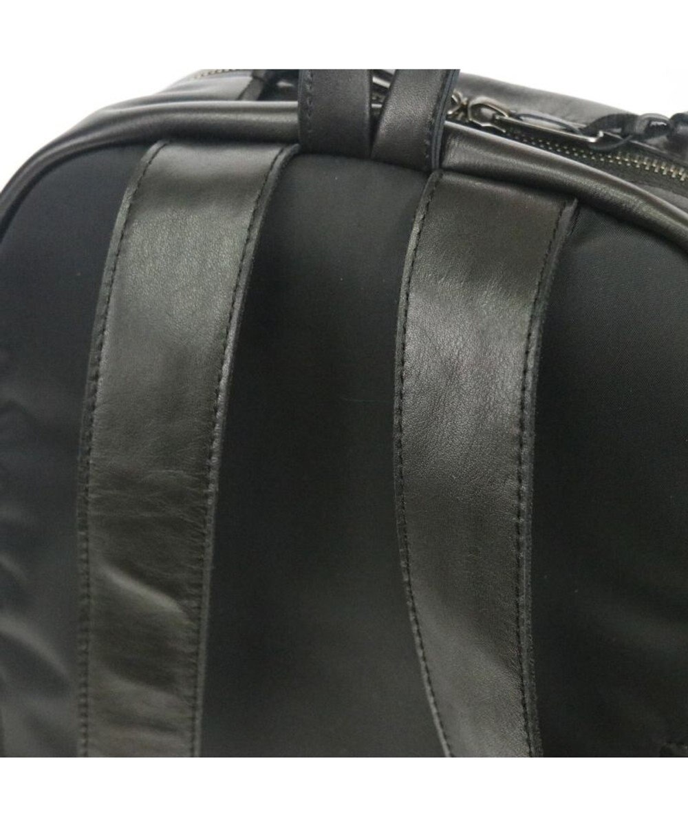 Regalo Felice 【本牛革 / 使いやすい機能が充実】バッグパック / REGALO 