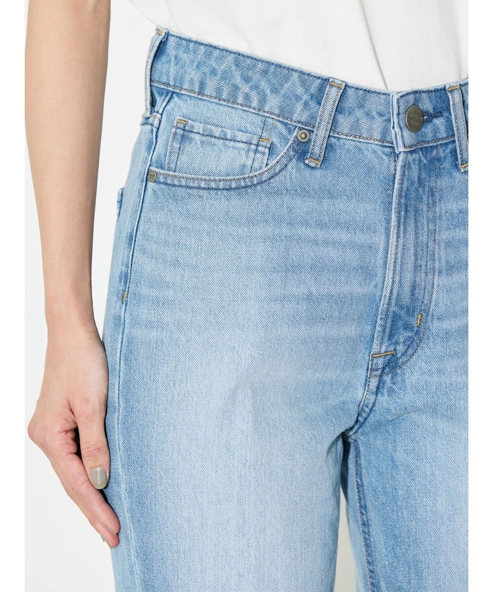 AMERICAN HOLIC センタープレスフレアデニム 