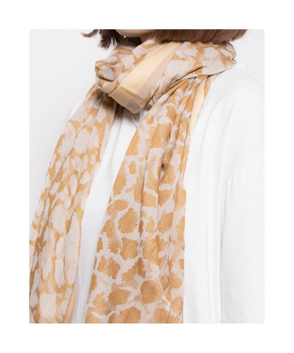 UNBILLION カシュネ cache nez / ライン入アニマル柄ジャカードストール 