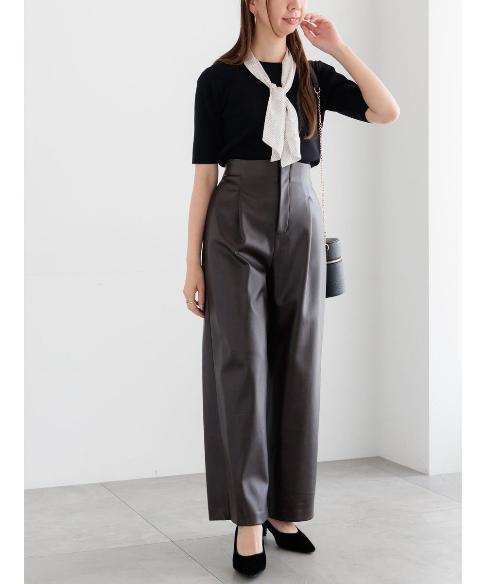 Te chichi フェイクレザーセミワイドパンツ《2025Autumn catalog item》 
