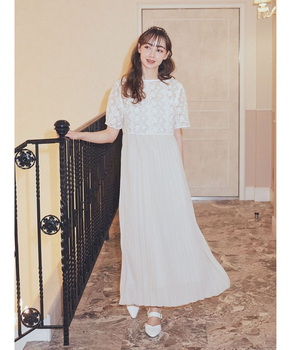 earth music&ecology ＳＥＴ２点　オーガンジー刺繍＋プリーツワンピース 