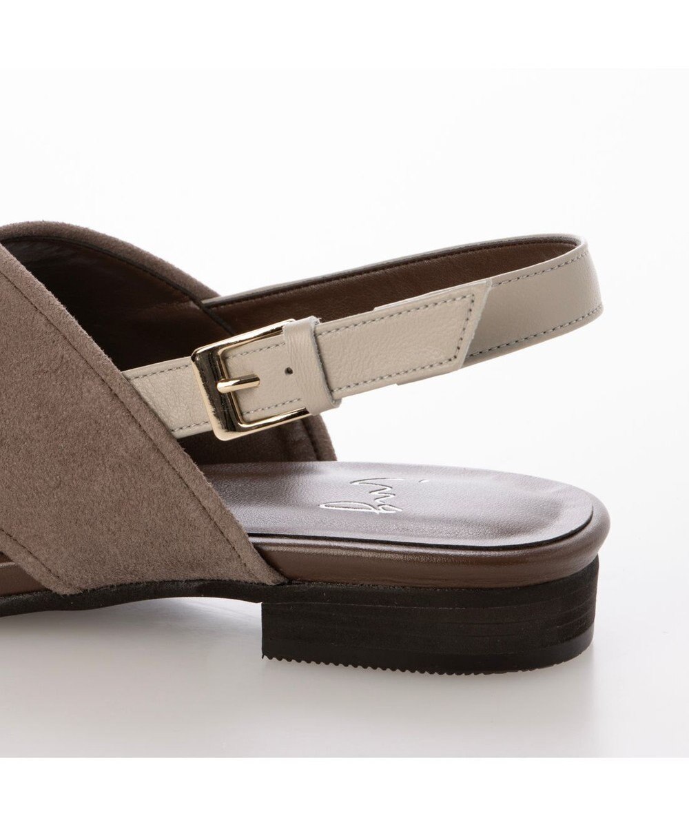 ing <ing>クロスベルトストラップサンダル 