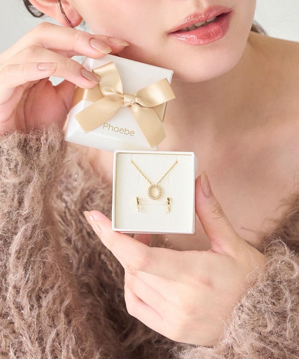 Phoebe 【Xmas Collection】パヴェモチーフネックレス&ツイストイヤリングセット/BOX&ショッパー付き 