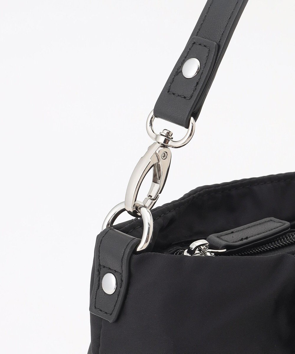 LA BAGAGERIE 多収納ナイロン2WAYショルダー 