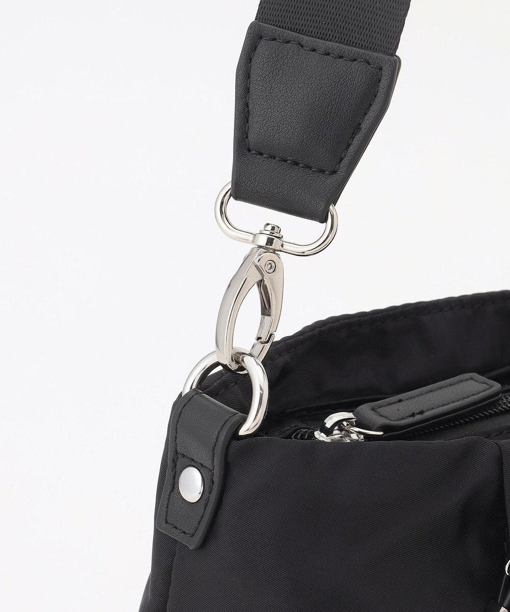 LA BAGAGERIE 多収納ナイロン2WAYショルダー 