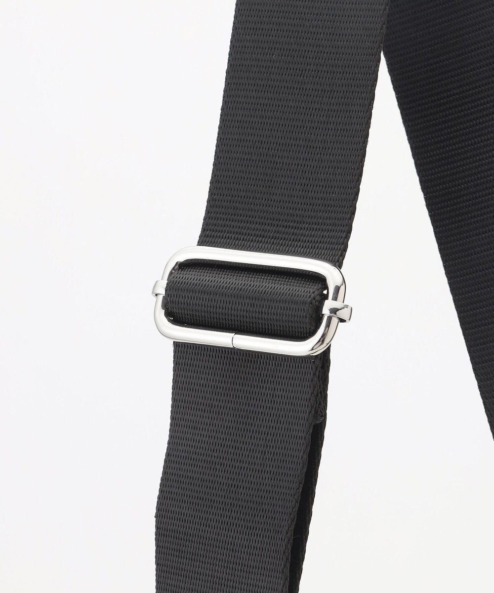 LA BAGAGERIE 多収納ナイロン2WAYショルダー 