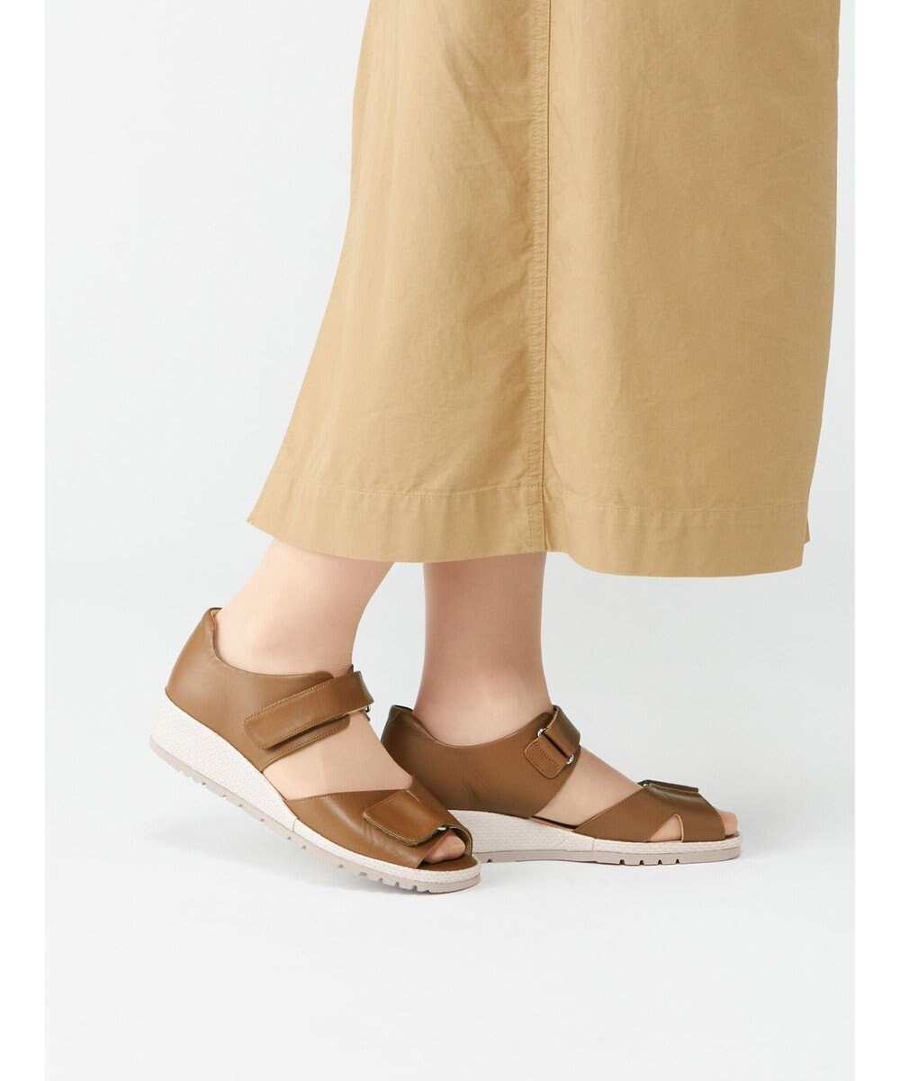 ASICS WALKING ペダラウォーキングシューズ 2E ヒール高4.0cm 