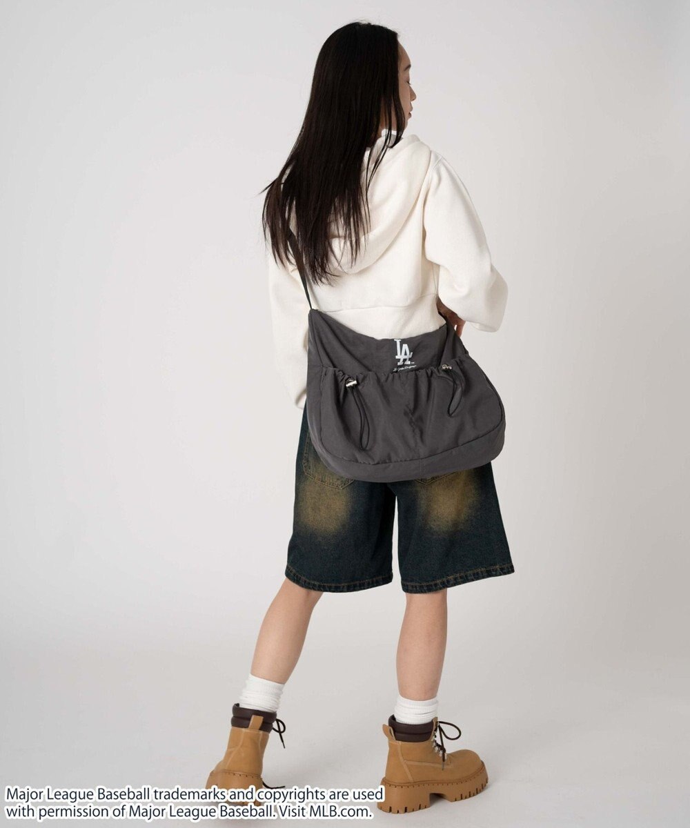 WEGO 【ユニセックス着用ITEM】別注MLBドロストポケットショルダー 