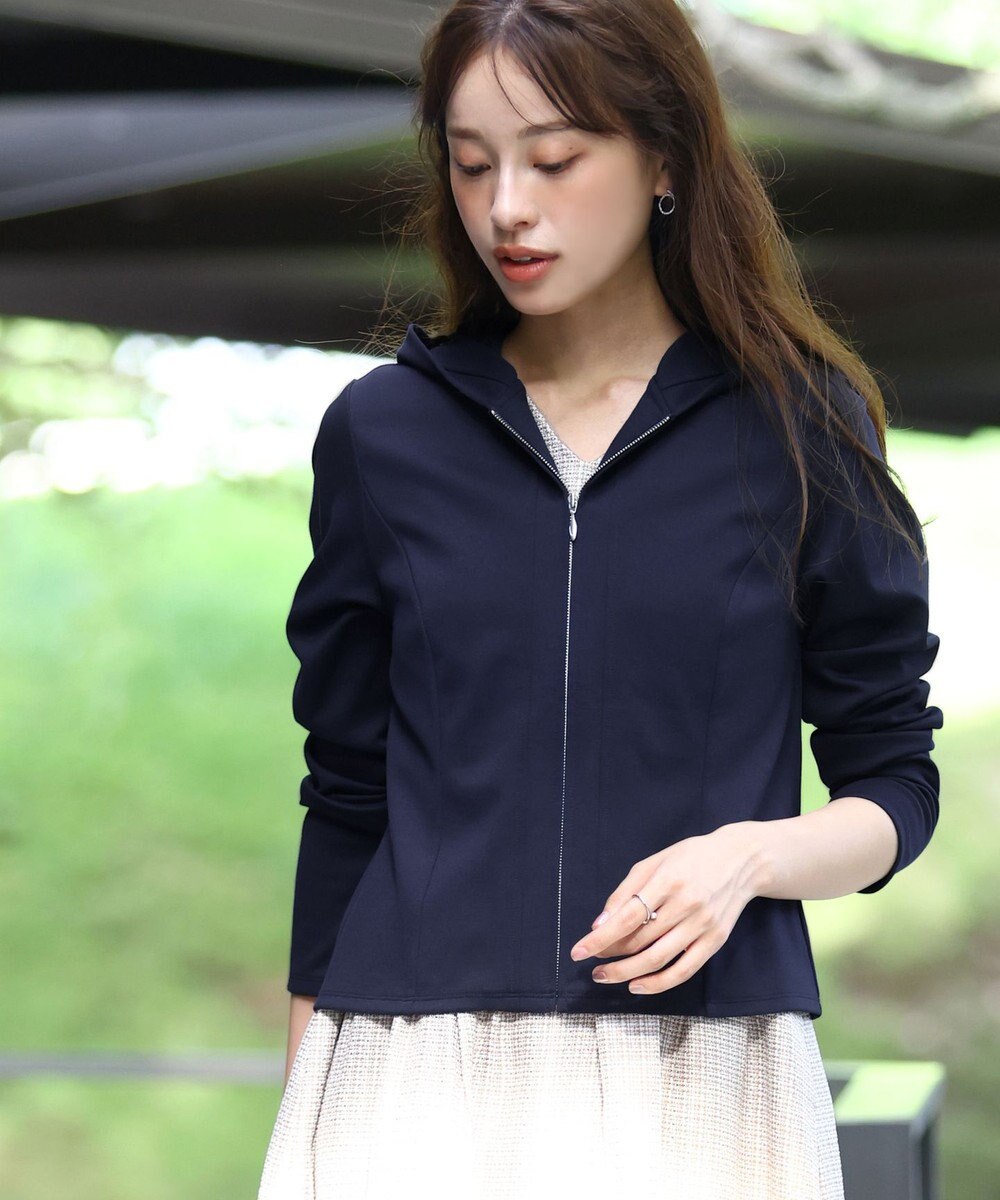 Tiaclasse 【UVカット・吸水速乾・洗える】 “きれい見え” カットソーラインフードパーカー 