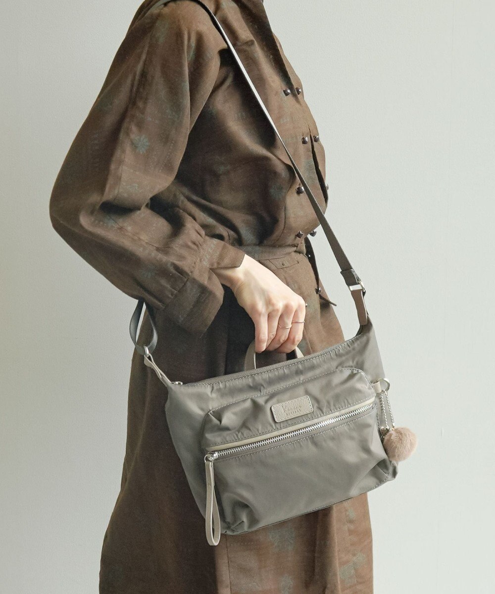 ACE BAGS & LUGGAGE kanana project PJ-15 ライトリーバッグ 舟形ショルダー 17371 カナナプロジェクト 軽量 