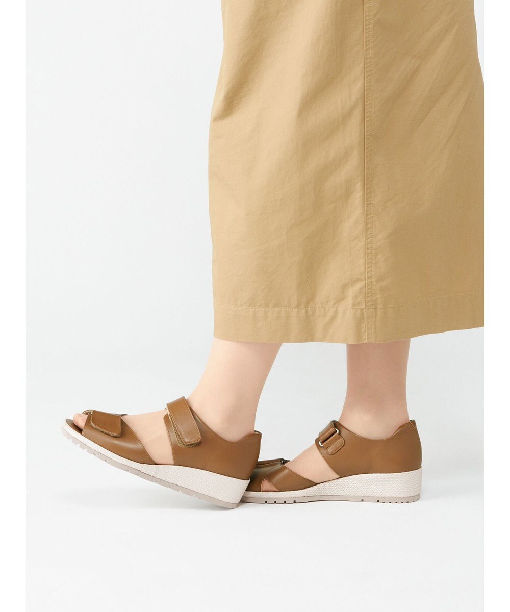 ASICS WALKING ペダラウォーキングシューズ 2E ヒール高4.0cm 