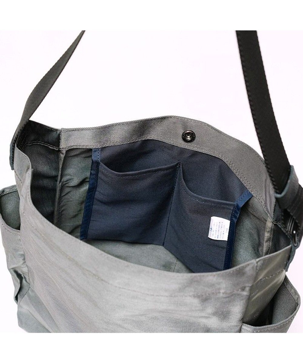 Regalo Felice 【撥水 / ポケットが7ヶ所も付いてる】ショルダー / REGALO 