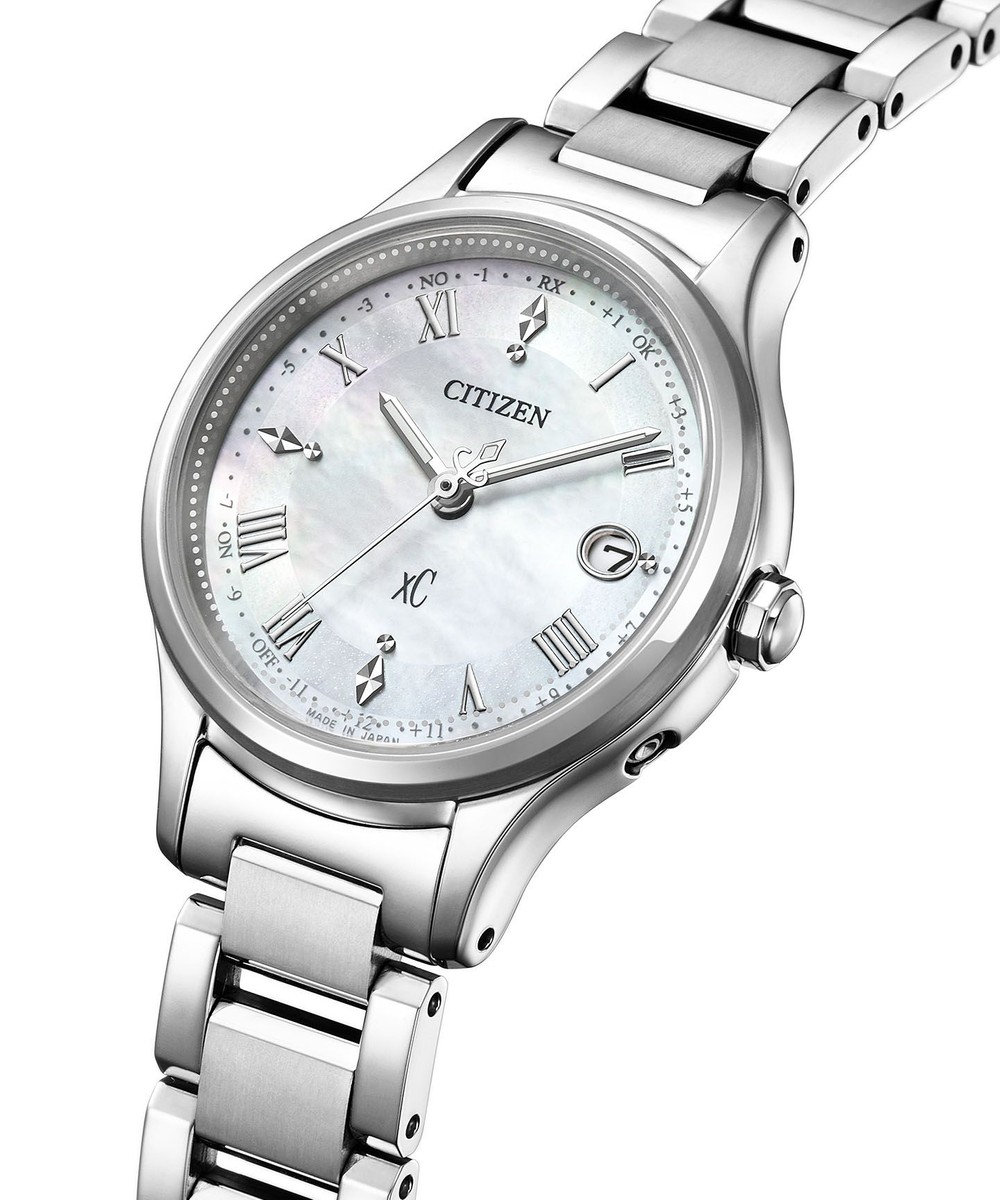 CITIZEN 【電池交換不要の電波時計】白蝶貝文字板が美しいシンプルでクリーンなウオッチ 