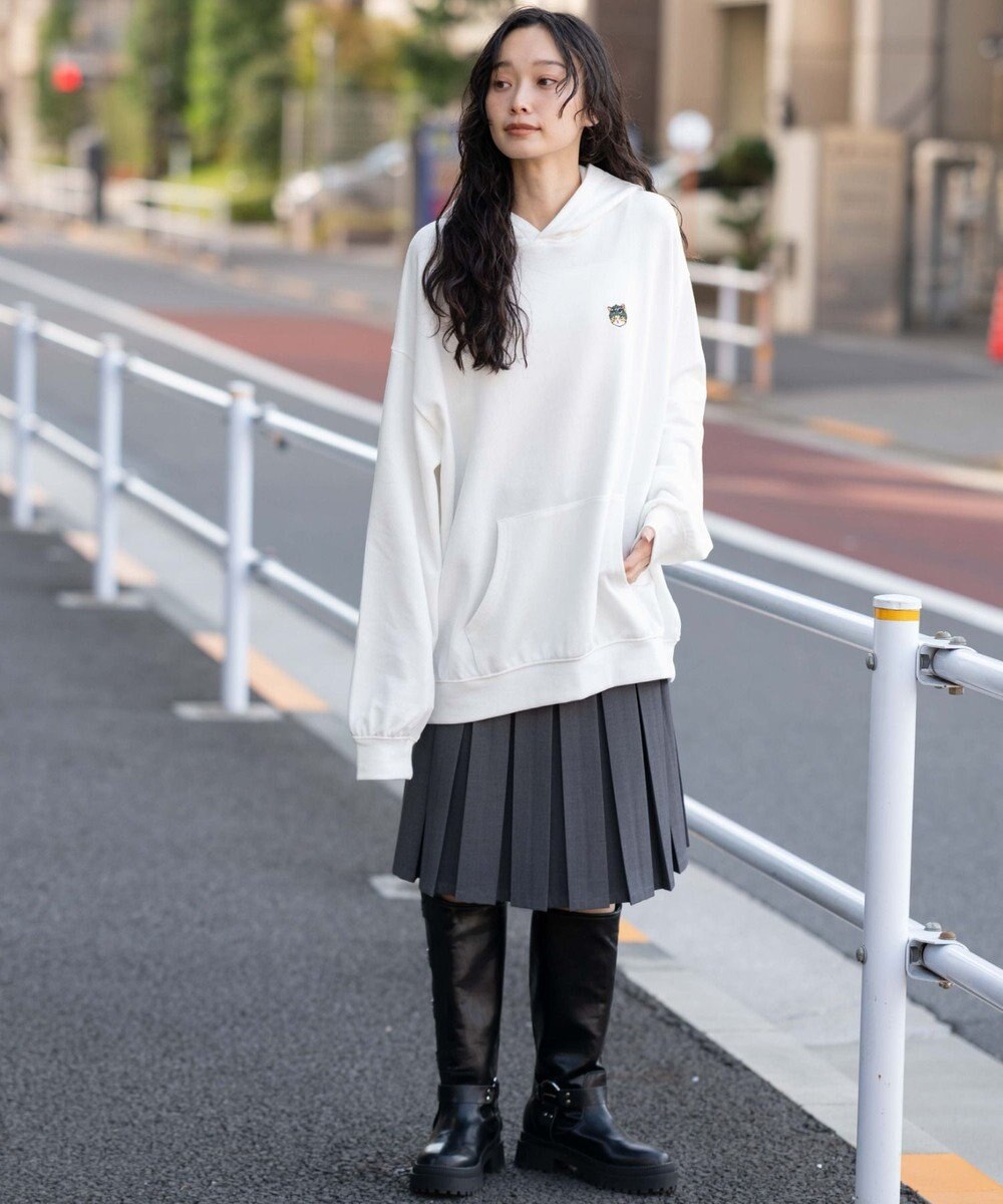 WEGO 【ユニセックス着用ITEM/SMLサイズ展開/裏起毛】ワンポイント刺繍プルパーカー 