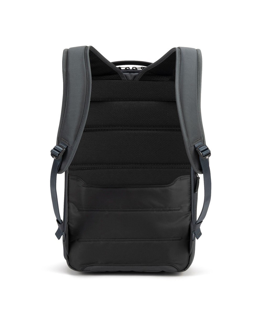 ZERO HALLIBURTON  ＺＥＳＴ３ ビジネスリュック  B4サイズ 15.6インチPC収納 20/25L 2気室 エキスパンド 81732 