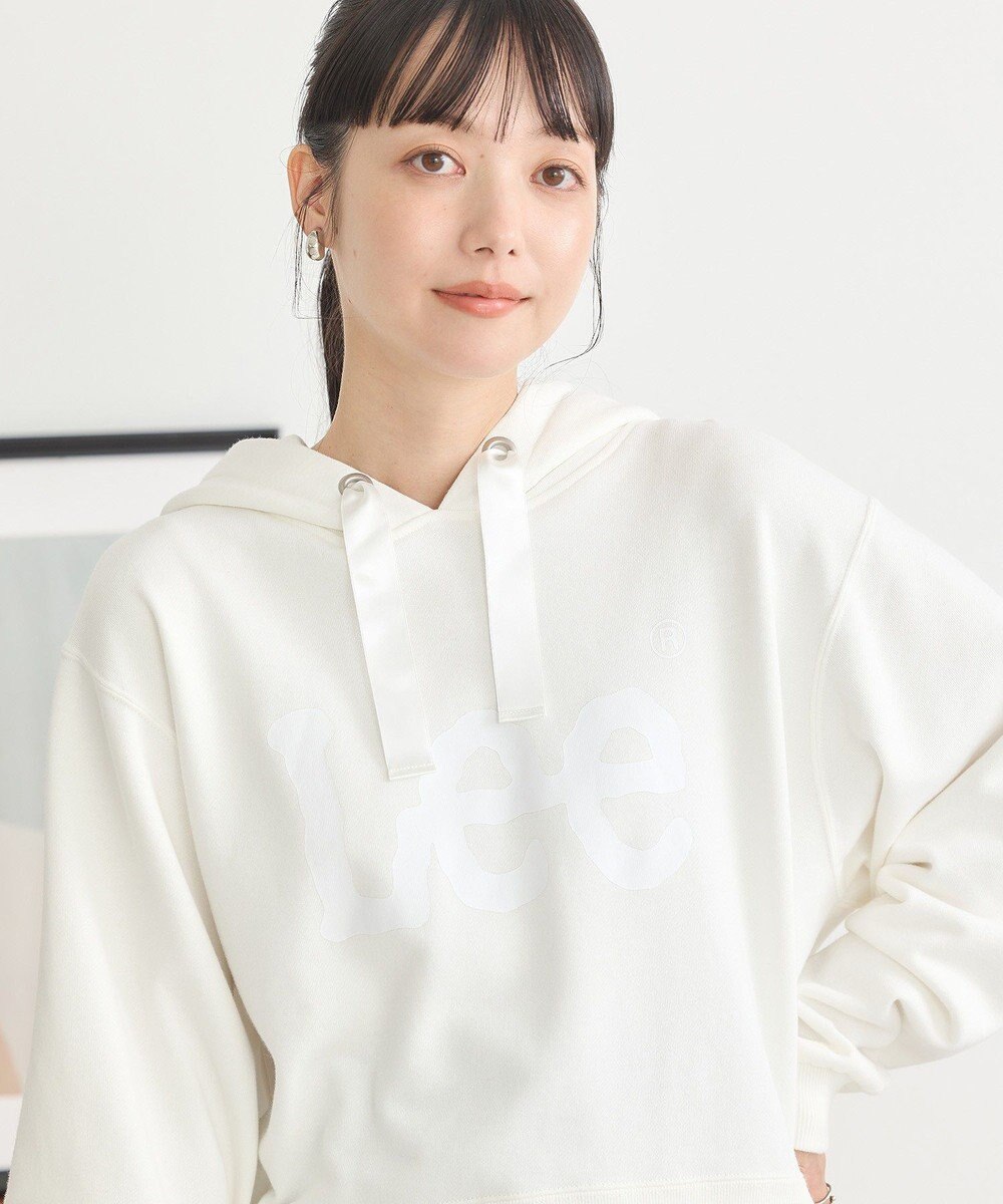 earth music&ecology Ｌｅｅ×ｅ．ｍ．ａ．ｅショート丈パーカー 