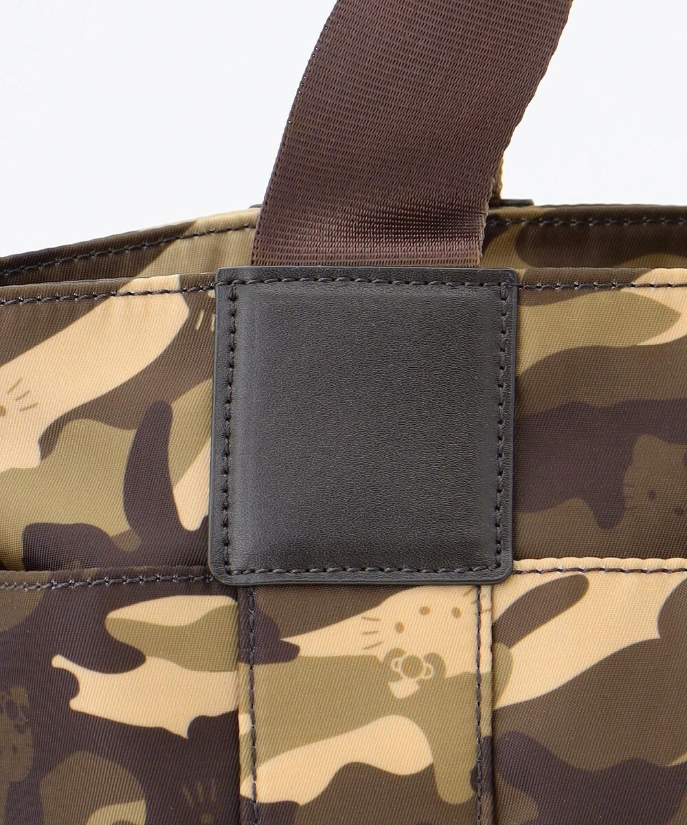 LA BAGAGERIE 【LA BAGAGERIE×HELLO KITTY】リボンチャーム付き　デイリートート　Sサイズ 