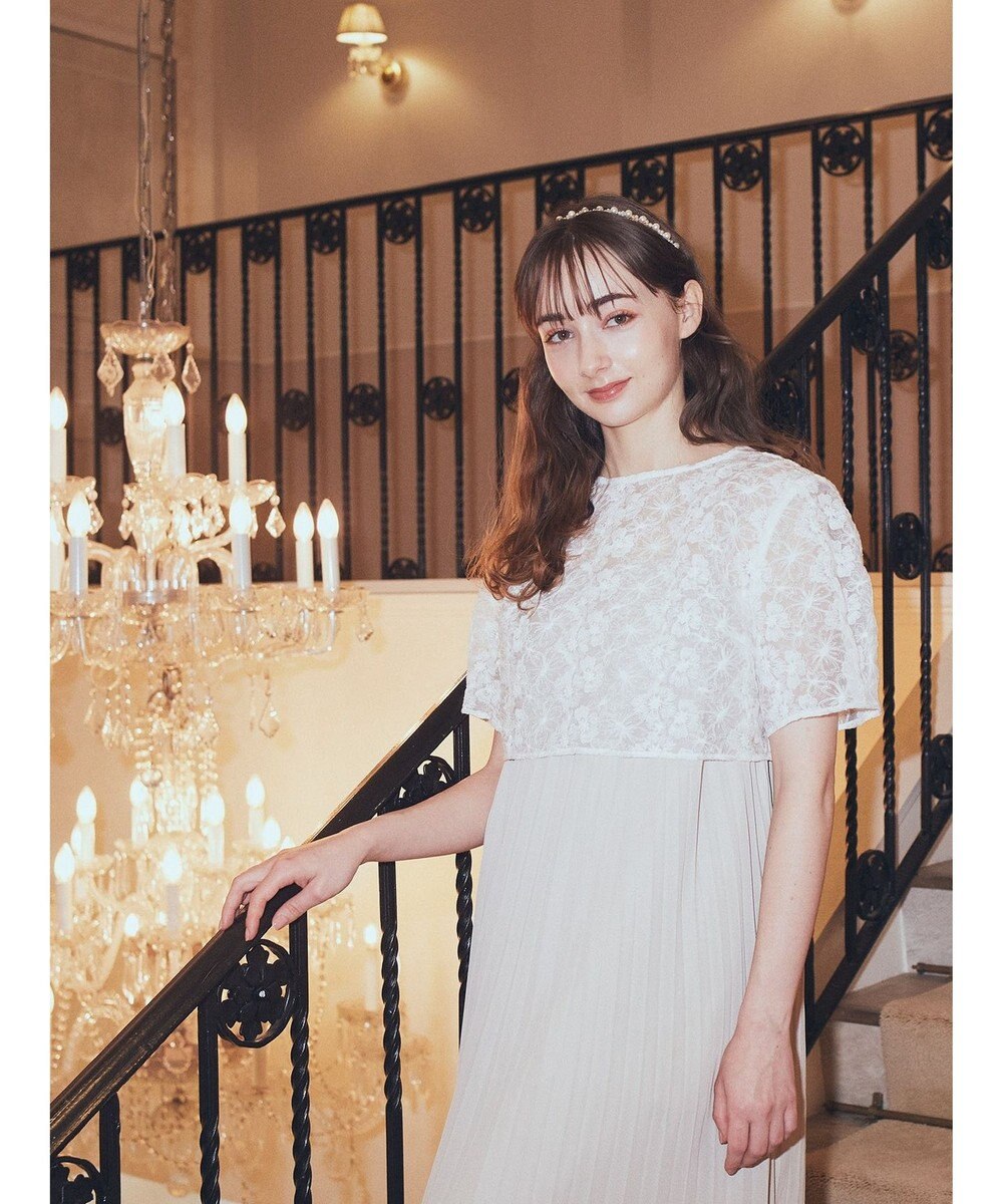 earth music&ecology ＳＥＴ２点　オーガンジー刺繍＋プリーツワンピース 