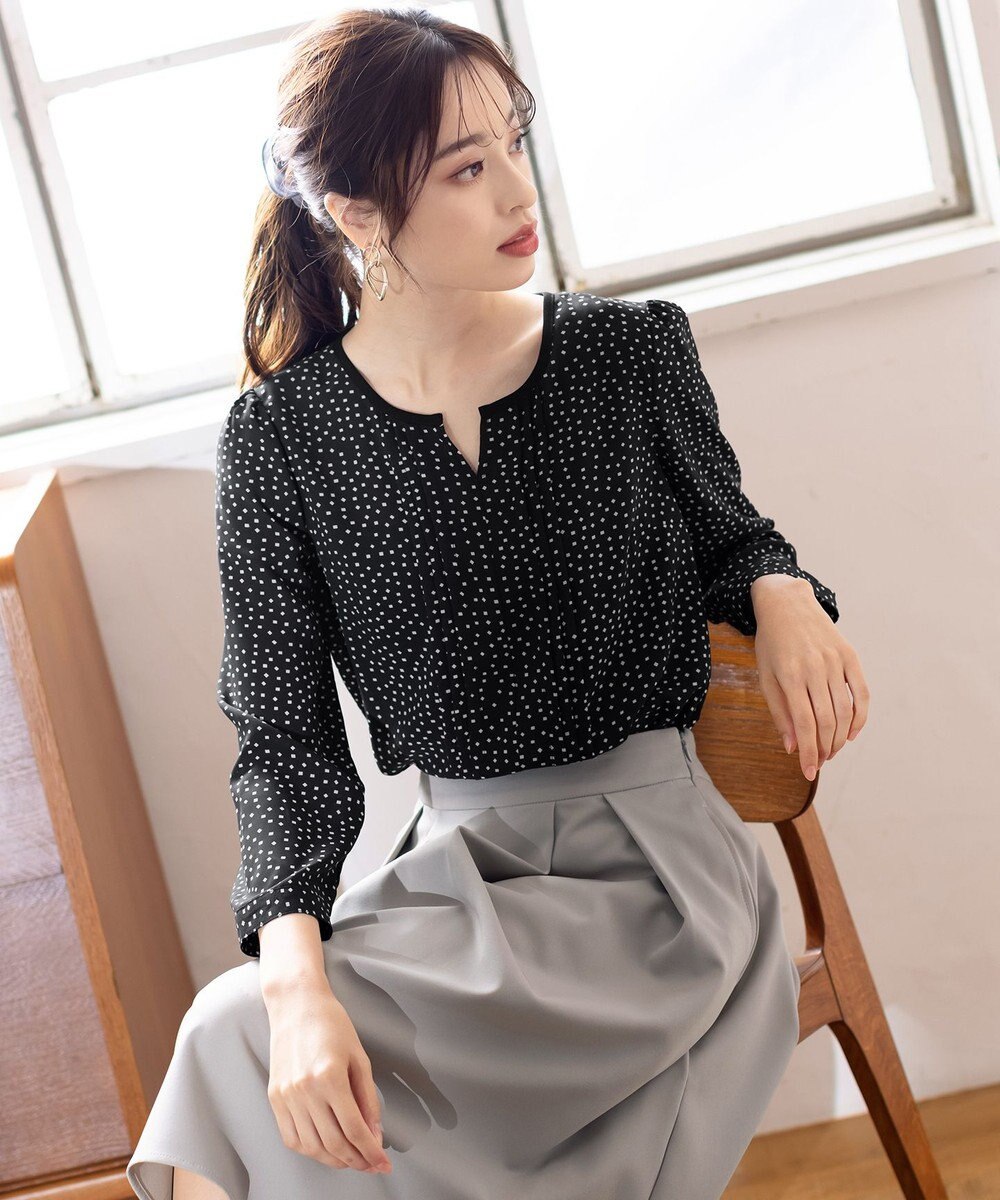 Tiaclasse 【洗える】大人上品な配色ピンタックブラウス 