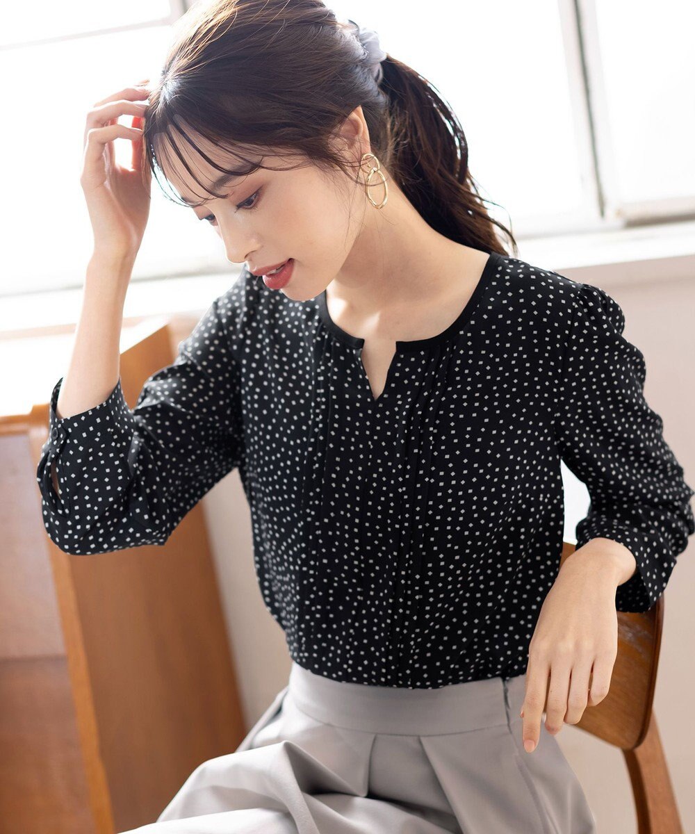 Tiaclasse 【洗える】大人上品な配色ピンタックブラウス 