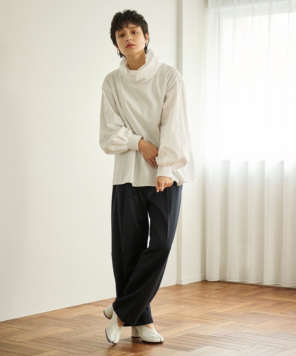 #Newans リラックスフィットタートルネックブラウス 