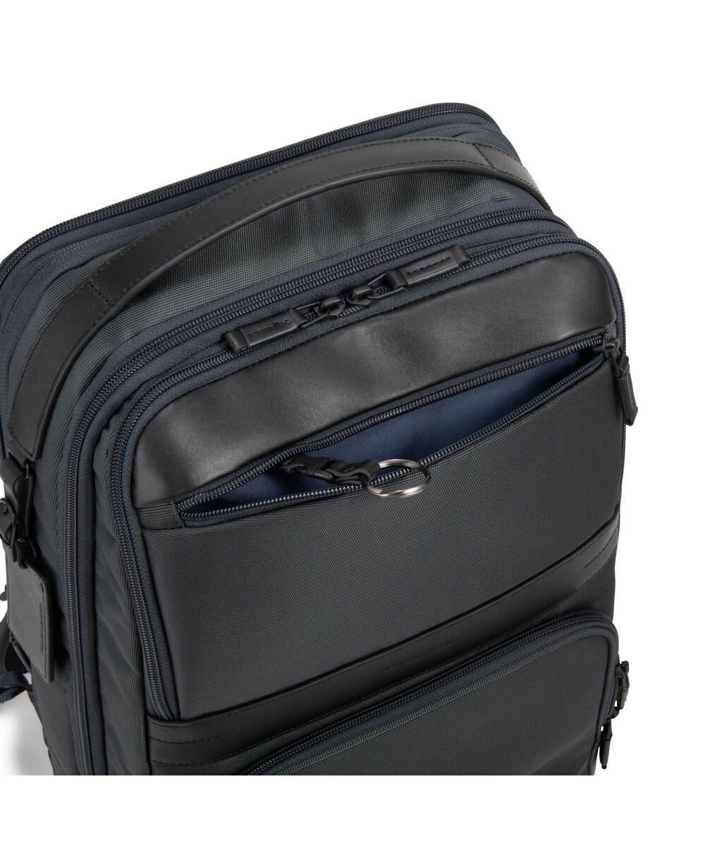ZERO HALLIBURTON  ＺＥＳＴ３ ビジネスリュック  B4サイズ 15.6インチPC収納 20/25L 2気室 エキスパンド 81732 
