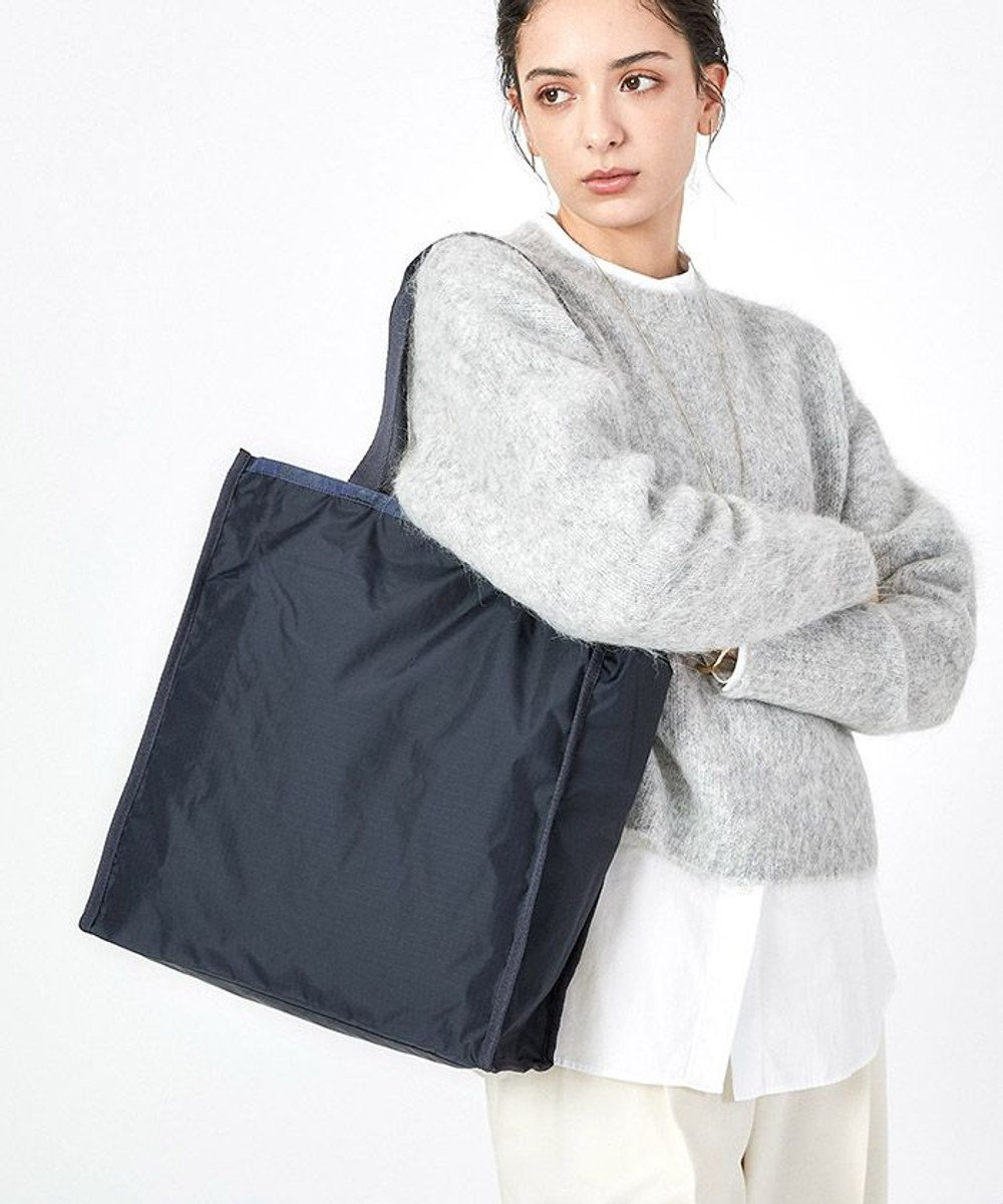 LeSportsac LG BOOK TOTE/ディープシーブルー ディープシーブルー