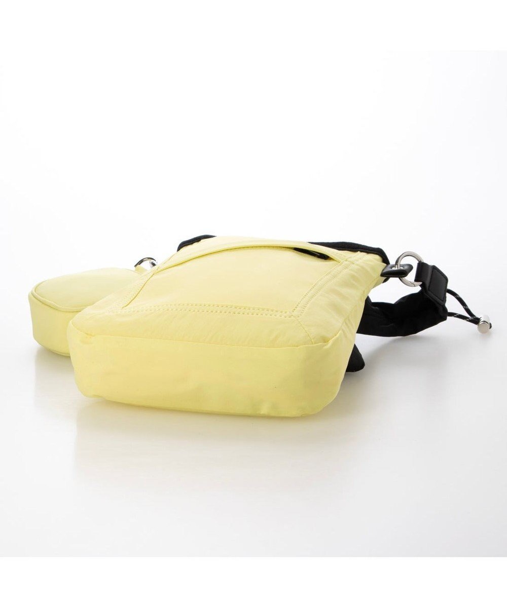 UNBILLION カシュカシュ cachecache / ミニポーチ付きギャザーショルダーナイロンバッグ 